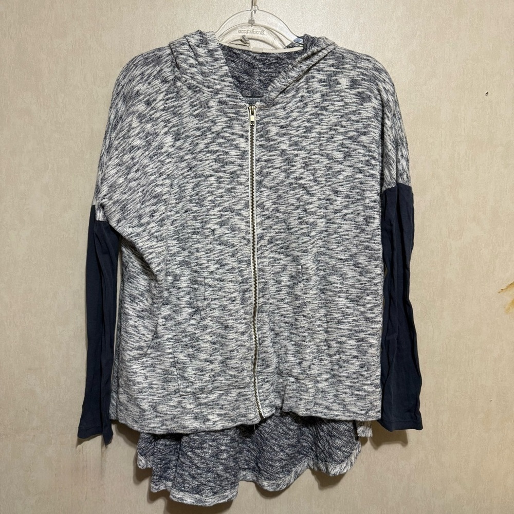 White Crow Anthropologie Blue White Knit Thermal Sleeve Zip Up Hoodie